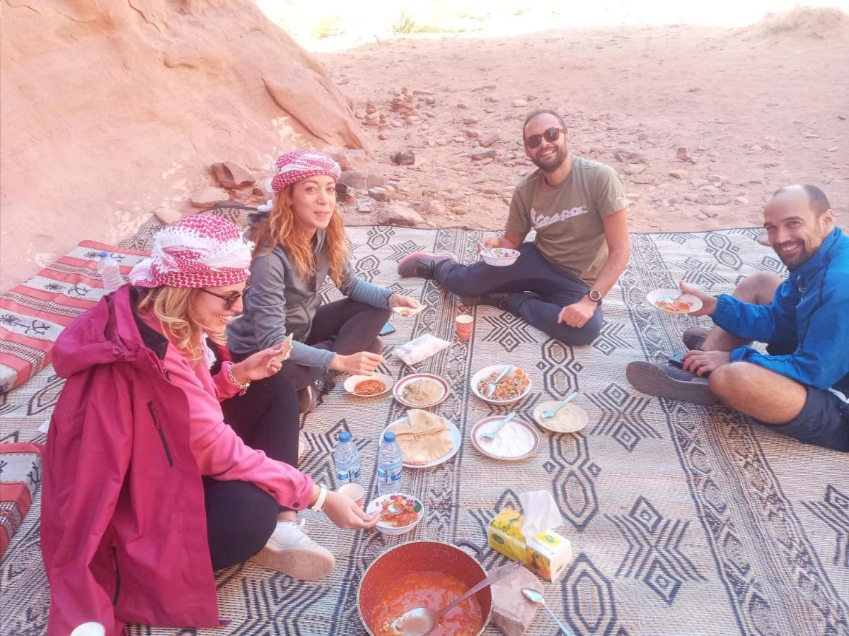 Joy Of Life Bed and Breakfast Wadi Rum Eksteriør billede