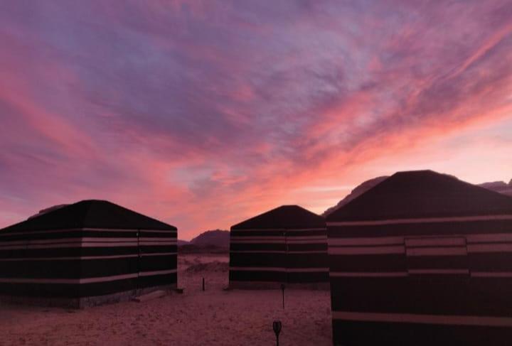 Joy Of Life Bed and Breakfast Wadi Rum Eksteriør billede