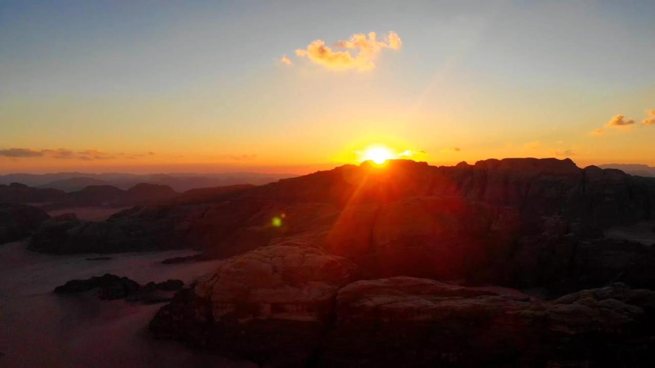 Joy Of Life Bed and Breakfast Wadi Rum Eksteriør billede